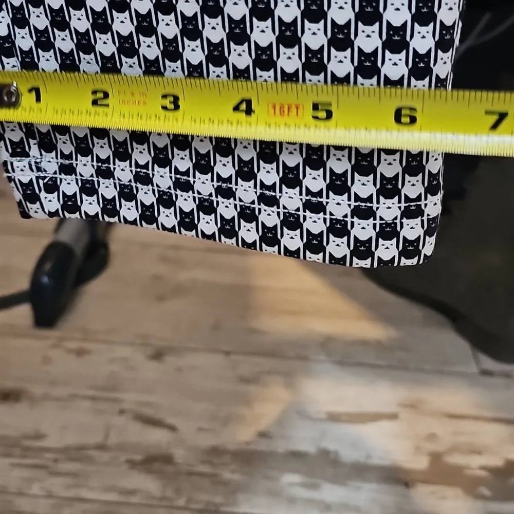 Betabrand Catstooth Dress Pant Yoga Pants L Short Petite NWOT Black White Cat - Picture 8 of 16